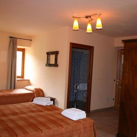 Hotel La Ginestra تْشيسانا تورَنيسي المظهر الخارجي الصورة
